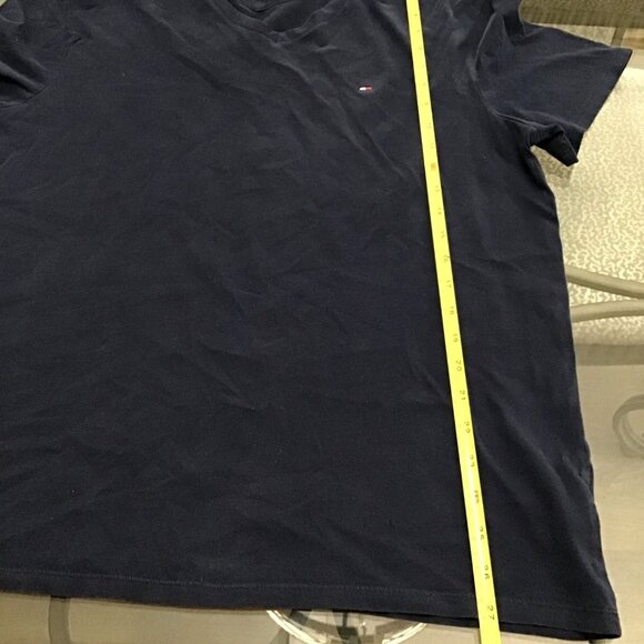 TOMMY HILFIGER MENS NAVY V-NECK SHORT SLEEVE T-SHIRT SIZE LARGE - Picture 6 of 6